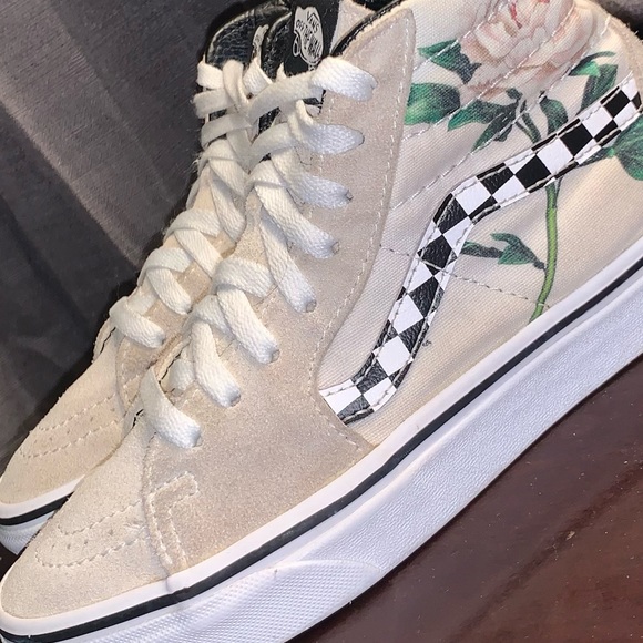Vans Sk8-Hi 'Checker Floral' sneaker - Picture 6 of 14
